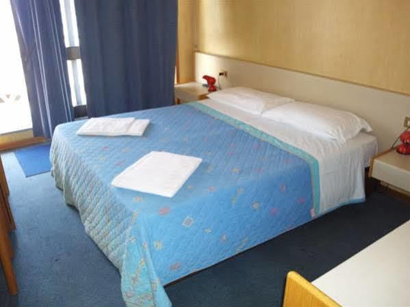 Hotel Socrate Lavena Ponte Tresa Eksteriør bilde